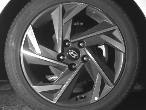 Used 2025 Hyundai Elantra SEL FWD image 13