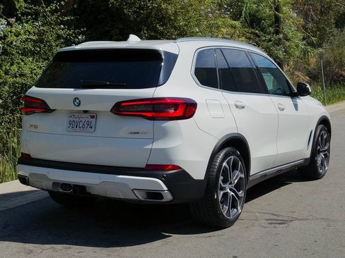 Used 2023 BMW X5 xDrive40i w/ Parking Assistance Package image 5