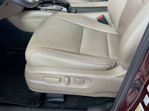 Used 2021 Honda Pilot Touring image 20