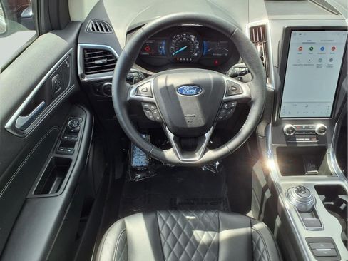 Used 2024 Ford Edge Titanium w/ Equipment Group 301A AWD/4WD image 12