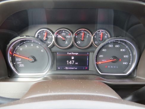 Used 2021 Chevrolet Silverado 1500 LT image 23