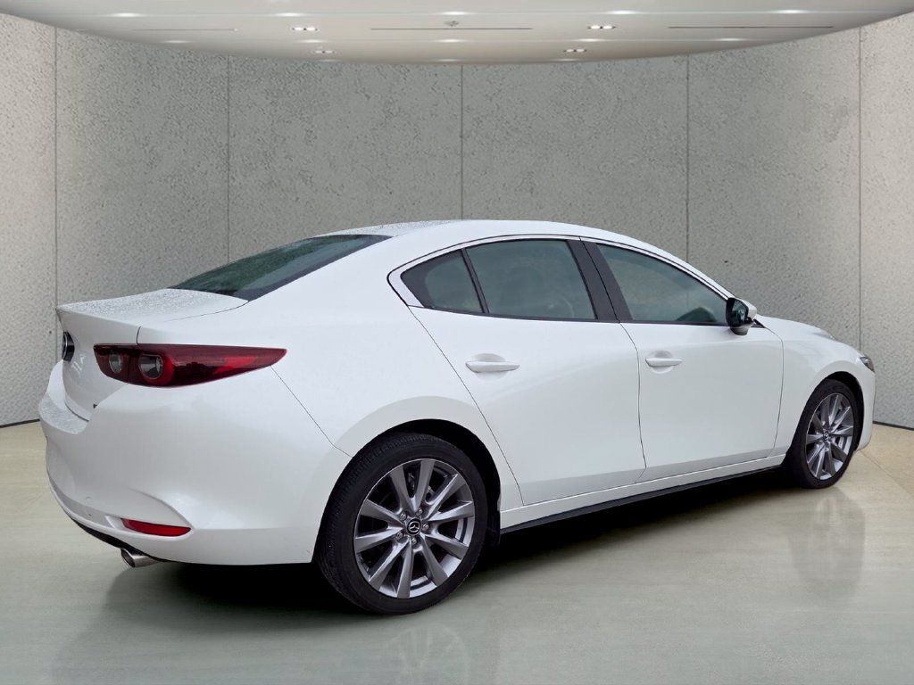 Used 2023 MAZDA MAZDA3 s FWD image 4