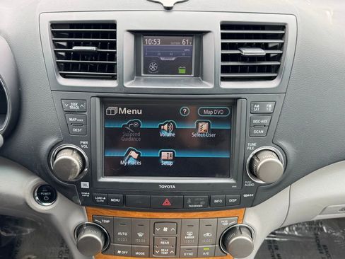 Used 2009 Toyota Highlander Limited AWD/4WD image 12