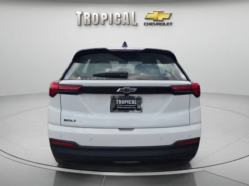 New 2027 Chevrolet Bolt LT FWD image 4