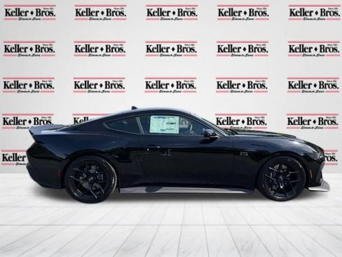 New 2026 Ford Mustang GT Premium w/ GT Performance Package RWD image 8