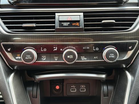 Used 2022 Honda Accord Sport image 8