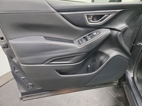 Used 2020 Subaru Forester Premium image 13