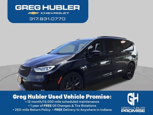 Used 2025 Chrysler Pacifica Limited FWD image 13