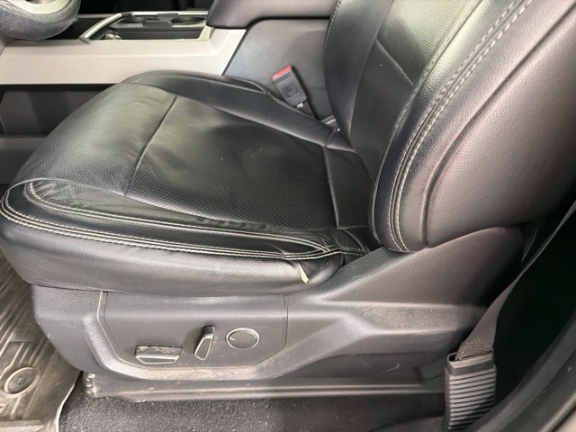 Used 2019 Ford F250 Lariat w/ Lariat Ultimate Package AWD/4WD image 25