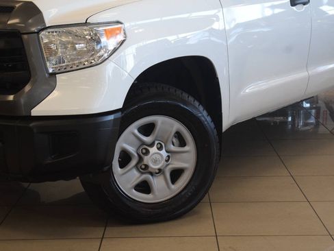 Used 2016 Toyota Tundra SR AWD/4WD image 9
