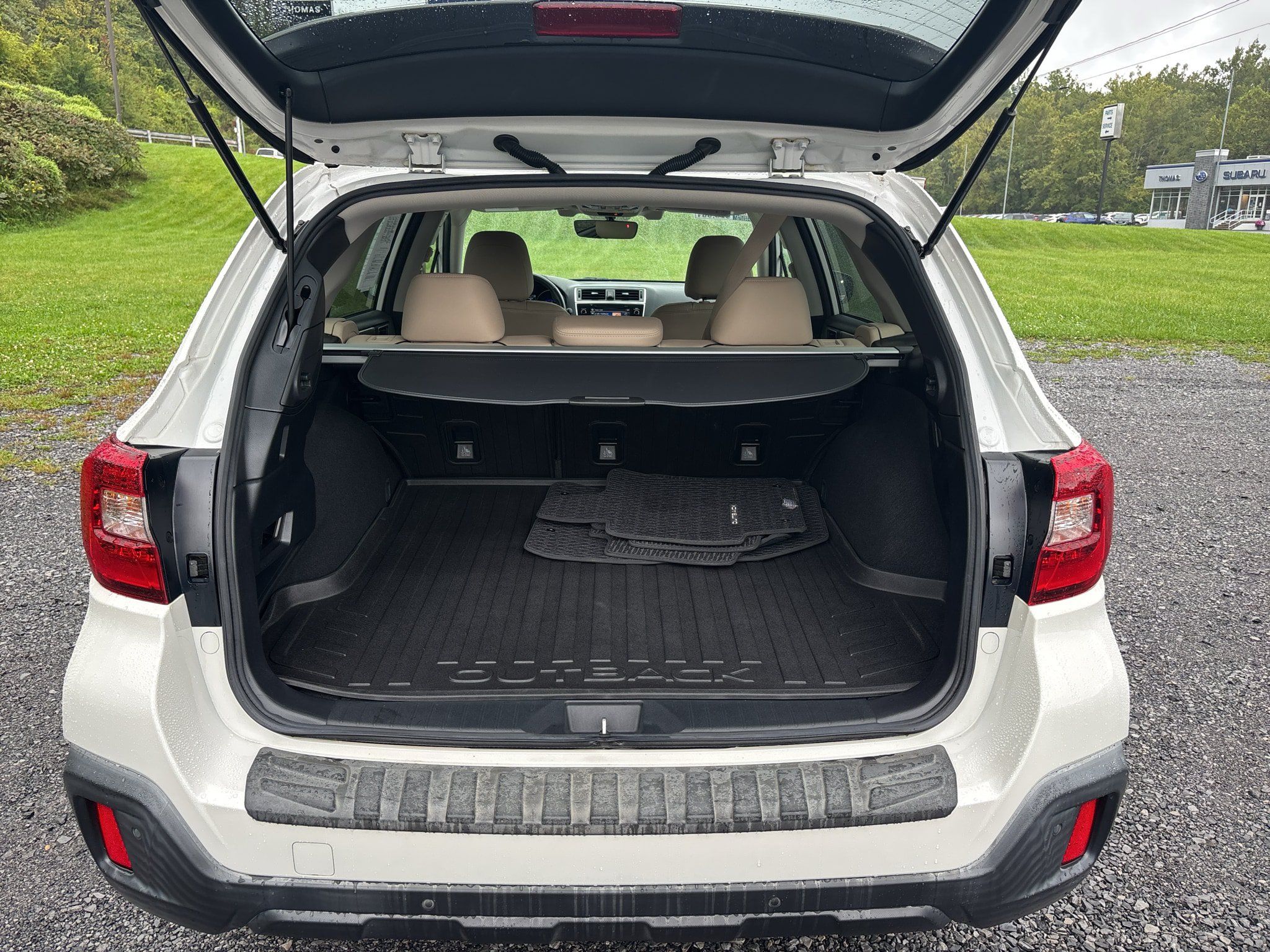 Used 2018 Subaru Outback 2.5i Limited AWD/4WD image 33