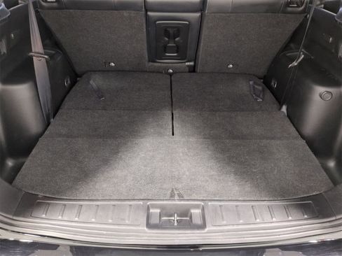 Used 2024 Mitsubishi Outlander SE image 21