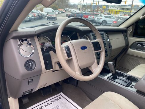 Used 2014 Ford Expedition XL image 10