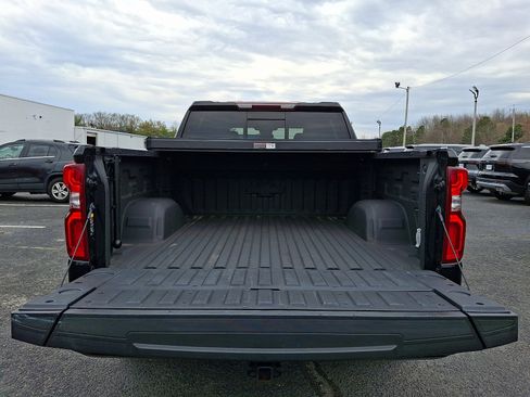 Used 2023 Chevrolet Silverado 1500 RST w/ Convenience Package II image 29