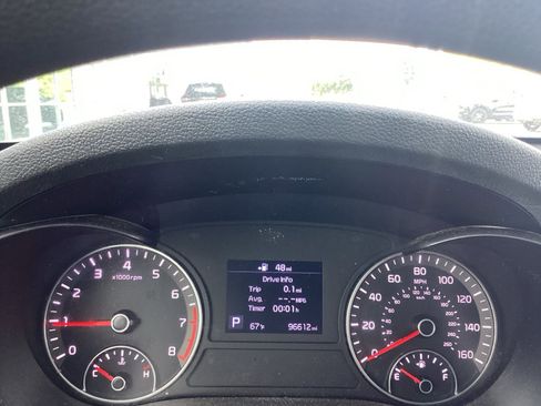 Used 2020 Kia Optima LX image 7