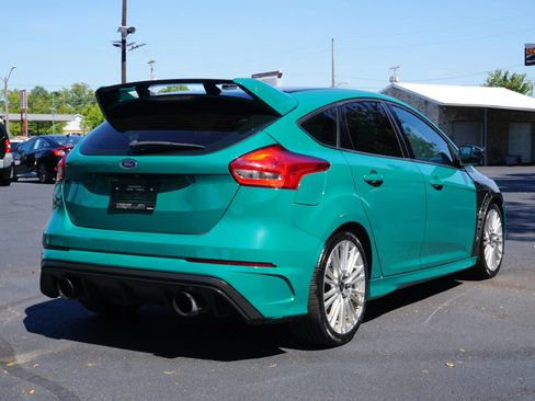 Used 2017 Ford Focus RS AWD/4WD image 5