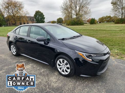 Used 2025 Toyota Corolla LE image 8