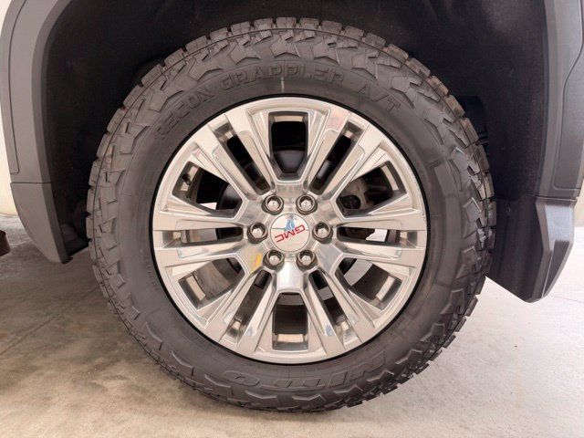 Used 2020 GMC Sierra 1500 Denali w/ Technology Package AWD/4WD image 17