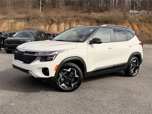 New 2026 Kia Seltos S image 2