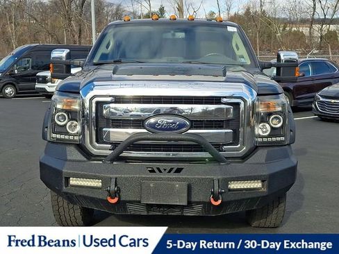 Used 2013 Ford F250 Lariat w/ Lariat Ultimate Pkg image 3