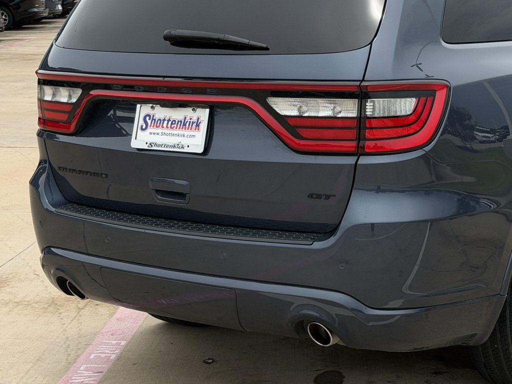Used 2021 Dodge Durango GT w/ Blacktop Package RWD image 6