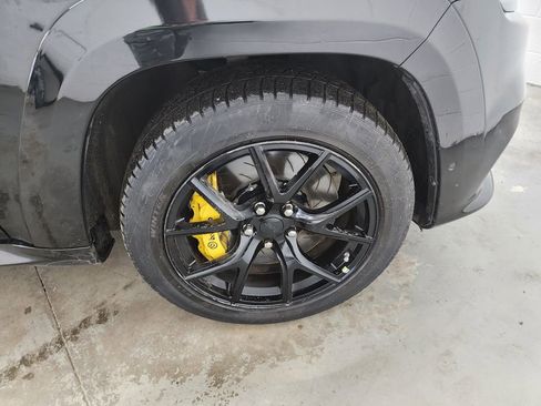 Used 2021 Jeep Grand Cherokee Trackhawk image 43