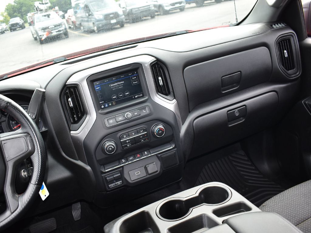 Used 2020 Chevrolet Silverado 1500 Custom Trail Boss w/ Custom Convenience Package AWD/4WD image 18