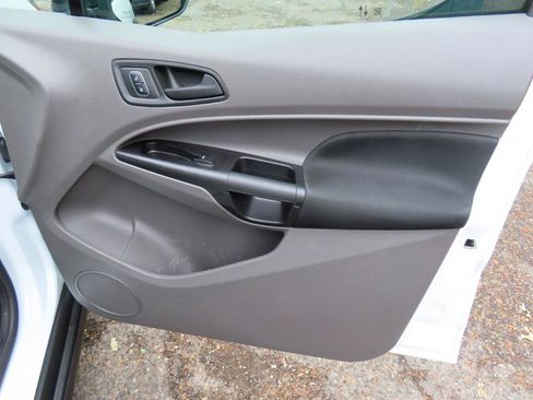 Used 2022 Ford Transit Connect XL FWD image 11