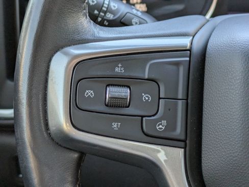 Used 2021 Chevrolet Silverado 1500 LT image 33