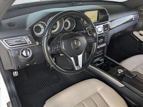 Used 2014 Mercedes-Benz E 350 Sedan image 10