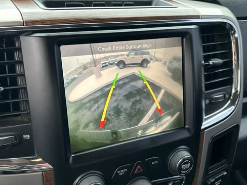 Used 2015 RAM 1500 Laramie w/ Convenience Group image 39