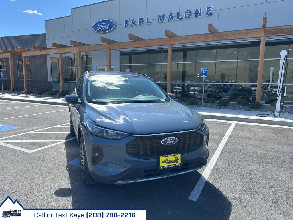 Used 2024 Ford Escape SE w/ PHEV Premium Package FWD image 1