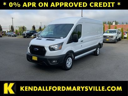 New 2025 Ford Transit 250 148 Medium Roof w/ Exterior Upgrade Package