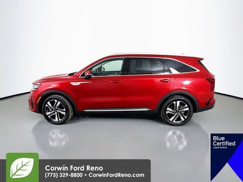 Used 2023 Kia Sorento SX Prestige w/ Panoramic Sunroof Package image 4