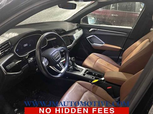 Used 2021 Audi Q3 2.0T Premium w/ Convenience Package image 2