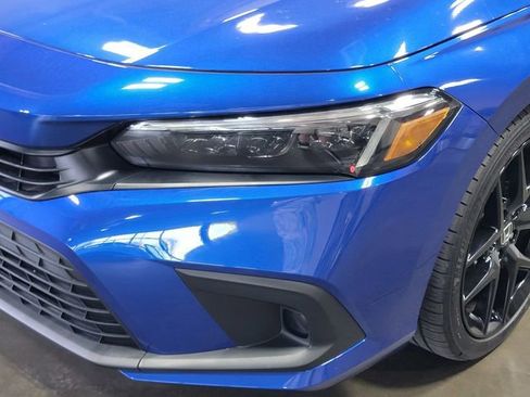 Certified 2023 Honda Civic Sport image 9