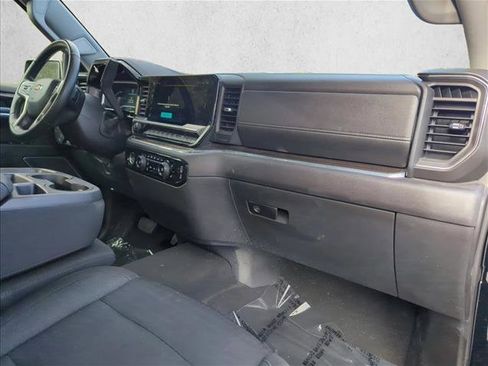 Used 2023 Chevrolet Silverado 1500 LT image 26
