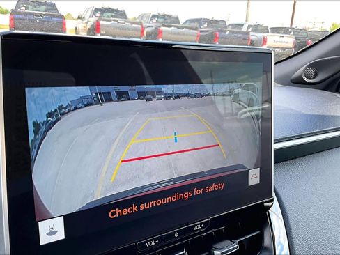 Used 2026 Toyota Corolla Cross XSE w/ Convenience Package image 27