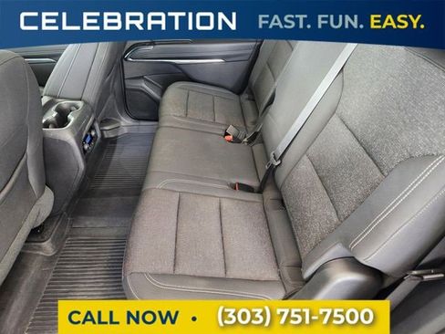 Used 2025 Chevrolet Traverse LT w/ Sun and Wheel Package AWD/4WD image 14