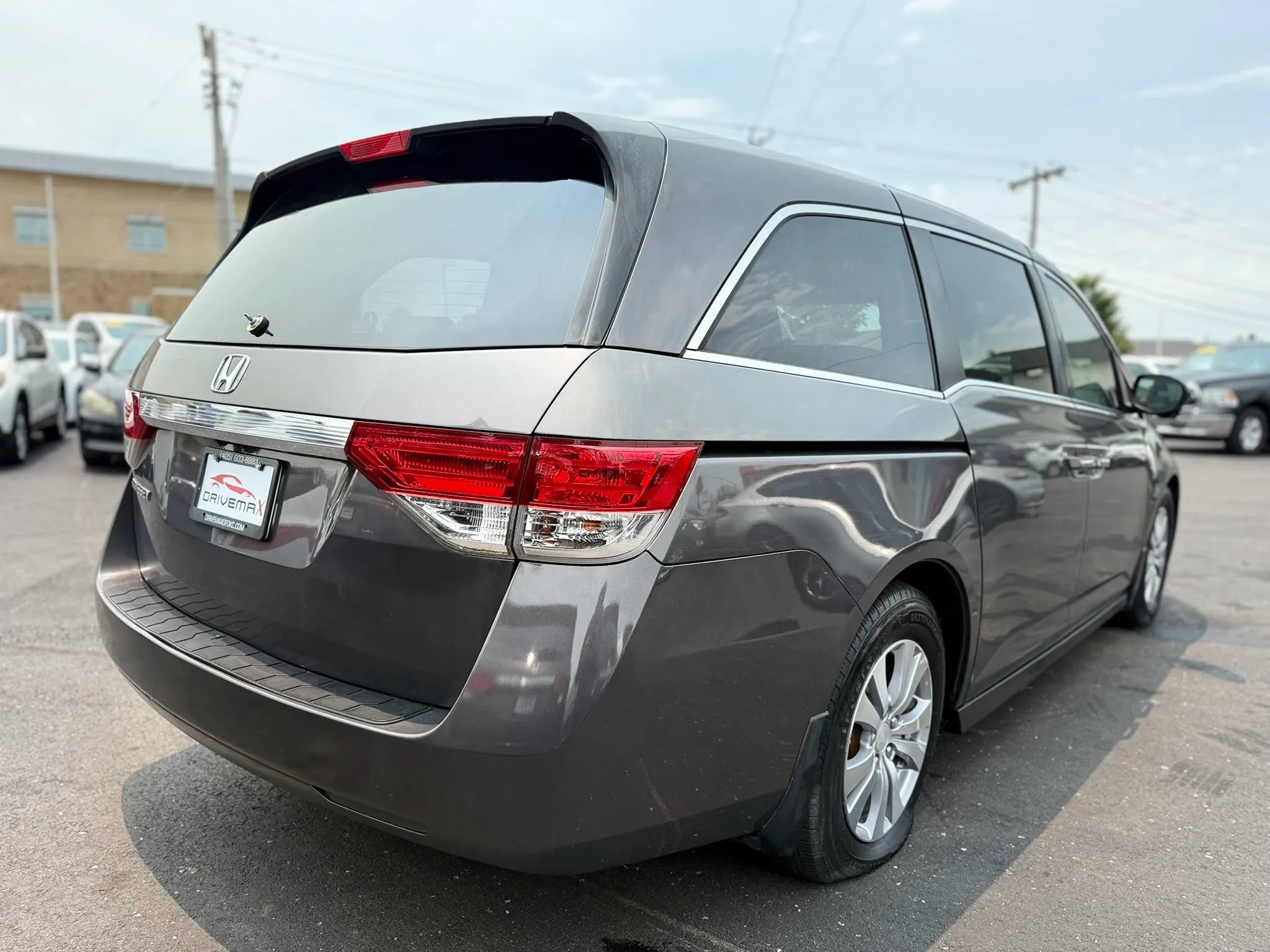Used 2016 Honda Odyssey EX-L image 3