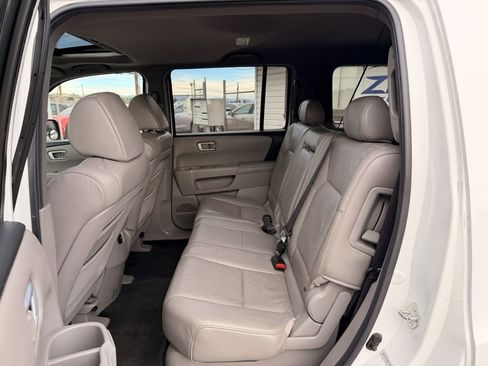 Used 2011 Honda Pilot EX-L image 17
