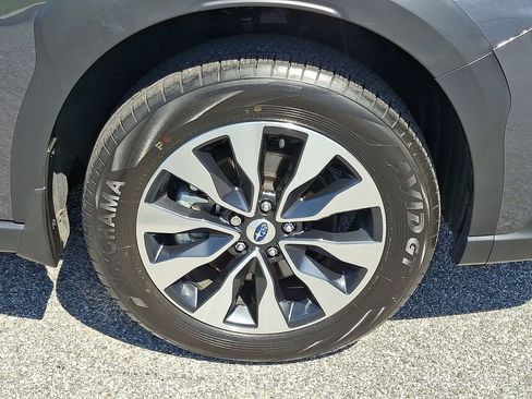 Certified 2023 Subaru Outback Touring XT AWD/4WD image 9