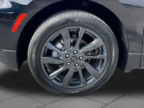 Used 2024 Chevrolet Equinox RS FWD image 11