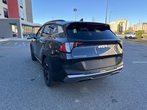 New 2026 Kia Sportage EX w/ EX Panorama Roof Package image 5