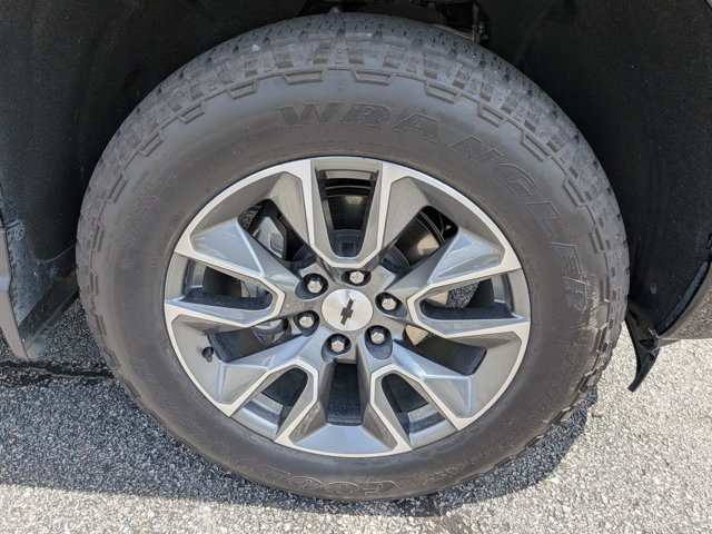 Used 2023 Chevrolet Silverado 1500 RST w/ RST All Star Premium Package AWD/4WD image 13