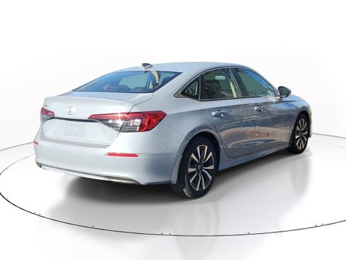 Used 2023 Honda Civic EX image 4