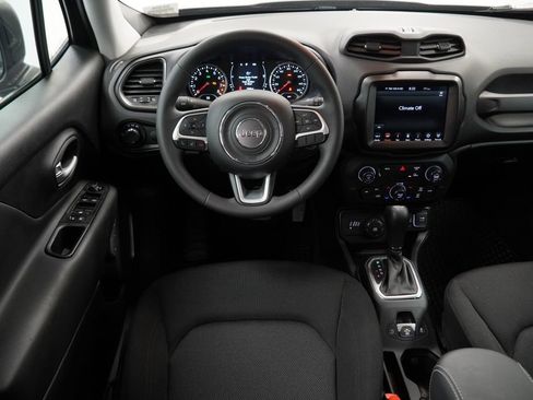 Used 2023 Jeep Renegade Latitude AWD/4WD image 22