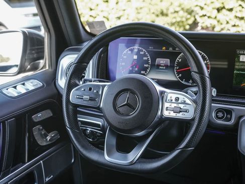 Used 2021 Mercedes-Benz G 550 image 15