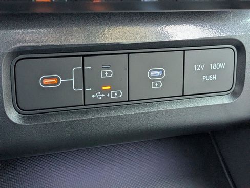 New 2026 Hyundai Tucson Limited image 28