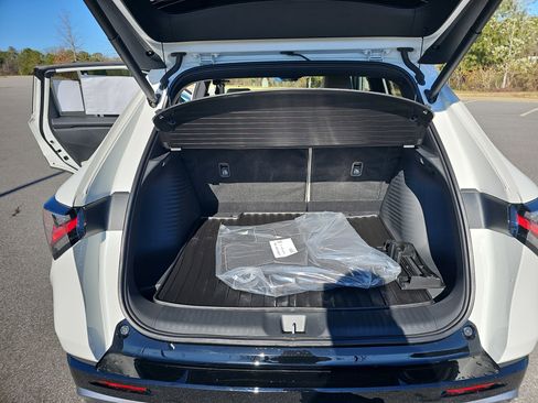 New 2025 Acura ADX A-Spec image 13